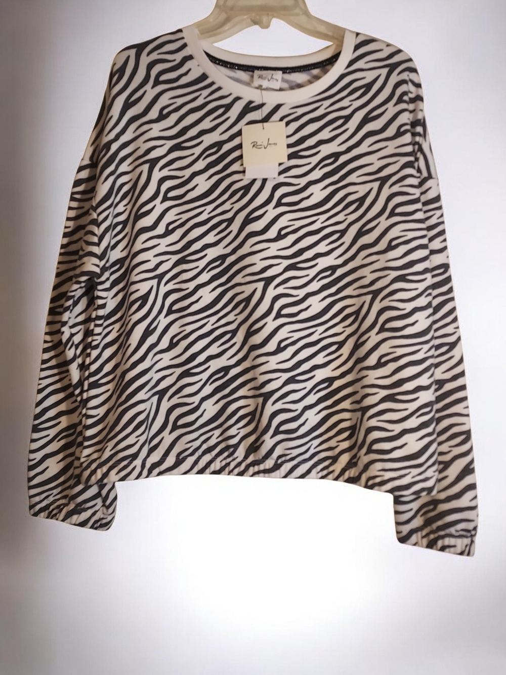 Remi James Women's Zebra-Print Crewneck Sweatshirt in Black and White Xl